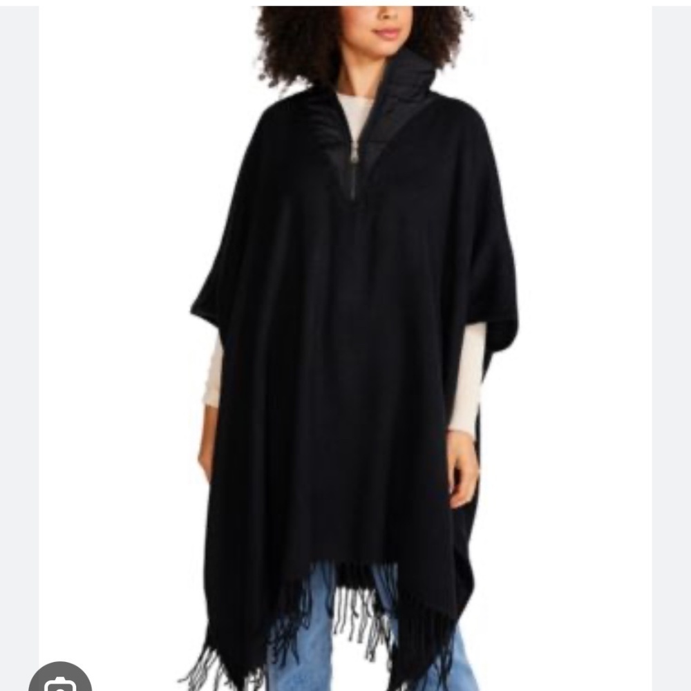 Steve Madden Puff Collar 1/2 Zip Fringe Poncho/One Size Fits Most